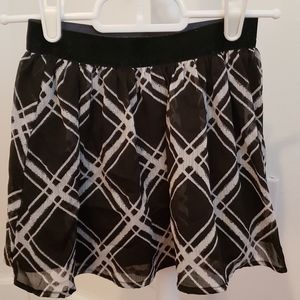Black & Cream Criss Cross Skirt